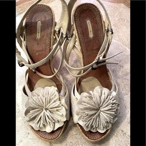 Max Studio Wedge Heels